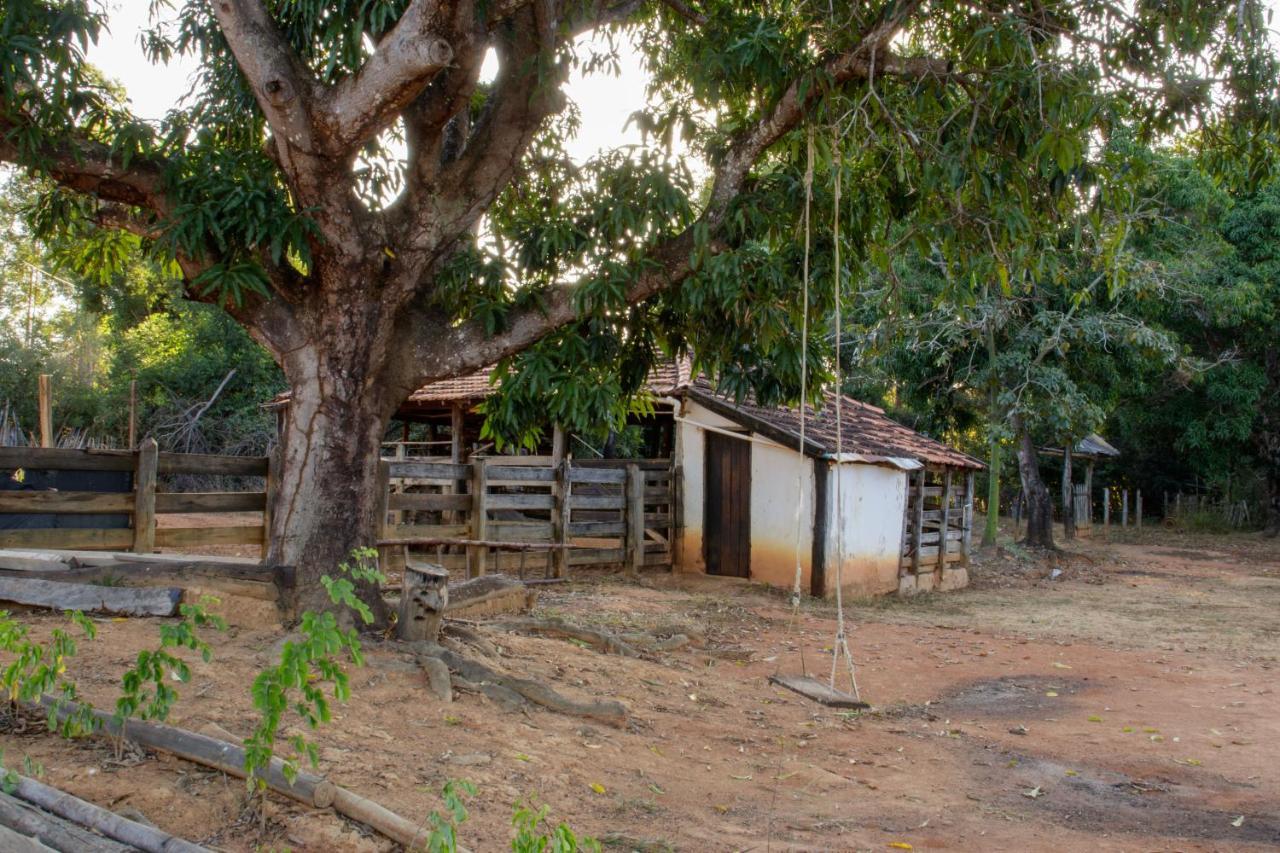 Fazenda Com Piscina E Churrasqueira Br-135 Proximo Curvelo Corinto E Morro Da Garca Eksteriør bilde